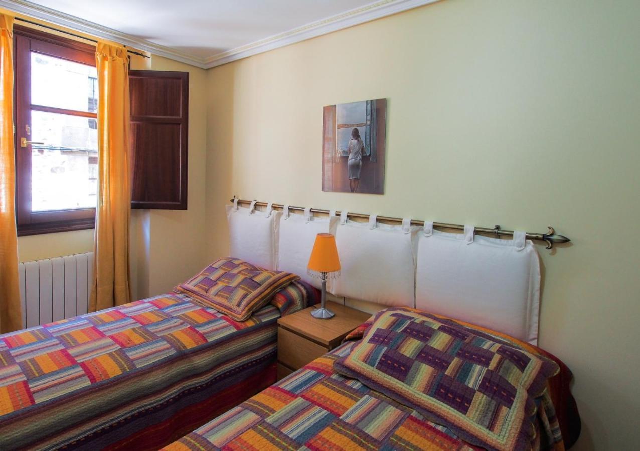 Apartamentos Rurales Altuzarra Ezcaray Bagian luar foto