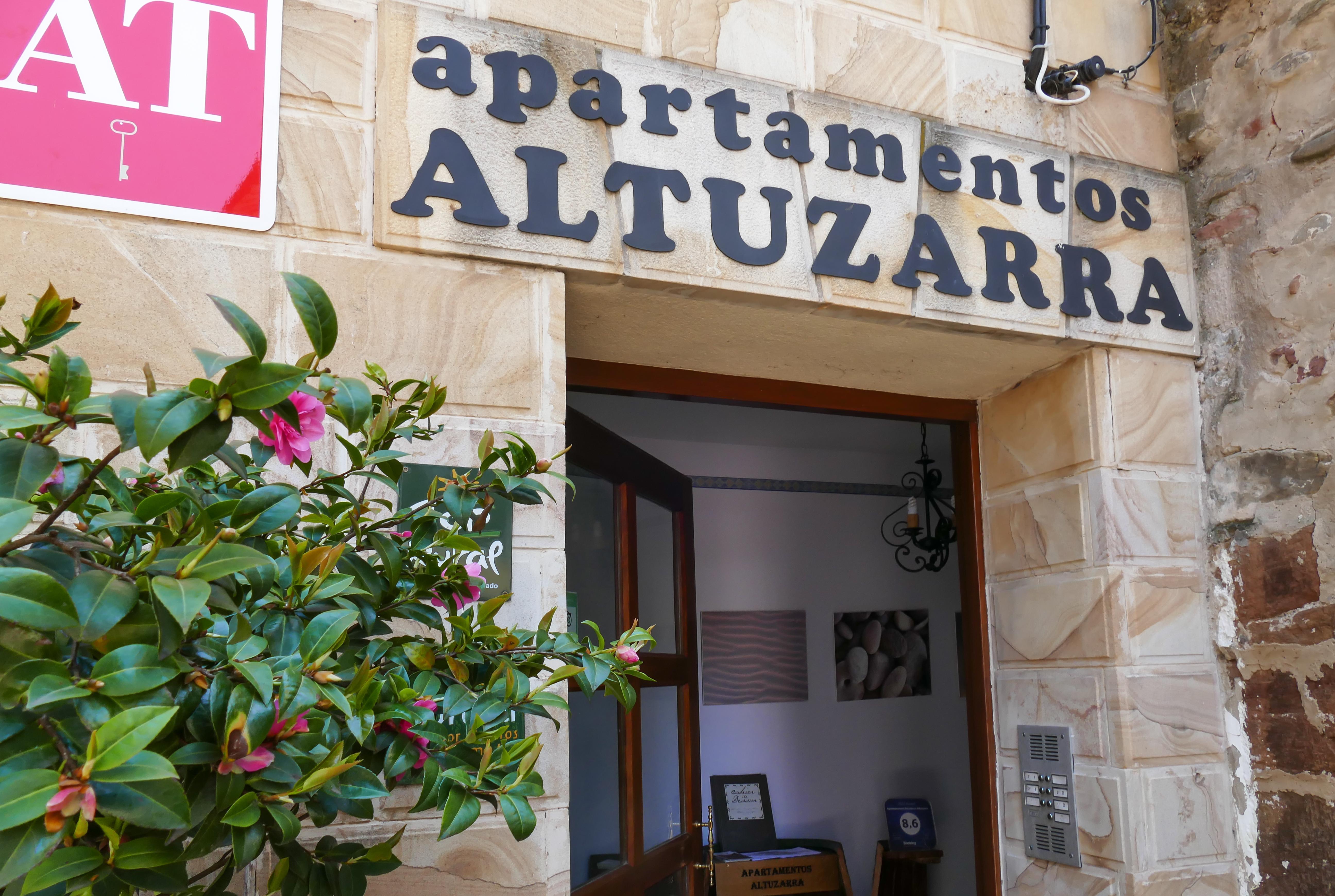 Apartamentos Rurales Altuzarra Ezcaray Bagian luar foto